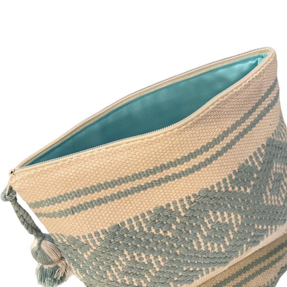 2-PACK SET HANDWOVEN AQUA AND CREAM MAKE UP ACCESSORY BAGS 100% COTTON EXTERIOR - Picture 3 of 10